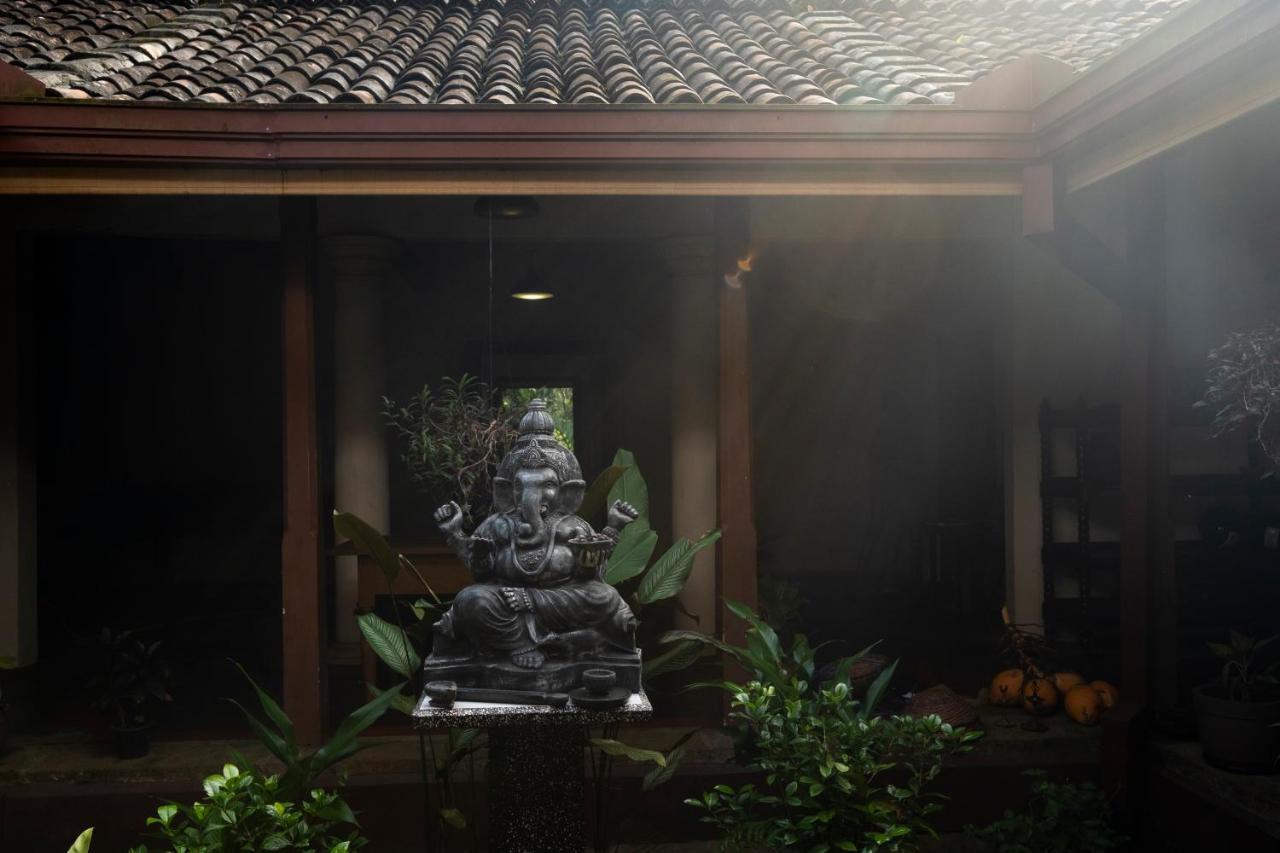Gileemale Walawwa & Estate Ratnapura Exterior foto